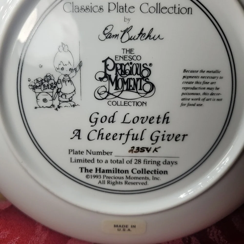 VTG Precious Moments 8in Plate 1993 God Loveth A Cheerful Giver Puppies 2354K